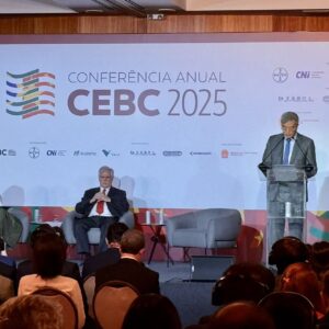 “Avançar Juntos em Tempos de Mudança” — Encontro Anual de Empresários Brasil-China 2025 é realizado em São Paulo, com participação do presidente da CCDIBC, Fabio Hu