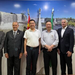 Nova Rota da Seda, Prosperidade Compartilhada |  Jiangxi Traffic Investment Group Visita a Câmara
